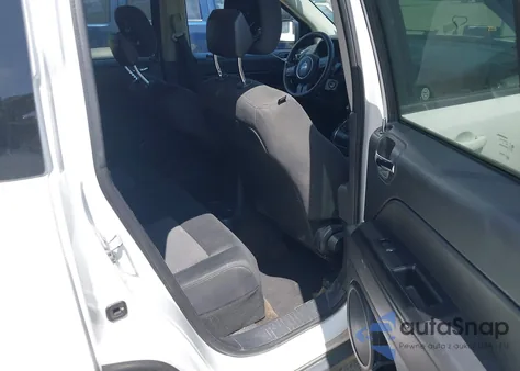 2014 Jeep Compass Sport from USA, damaged, VIN 1C4NJCBA5ED774755